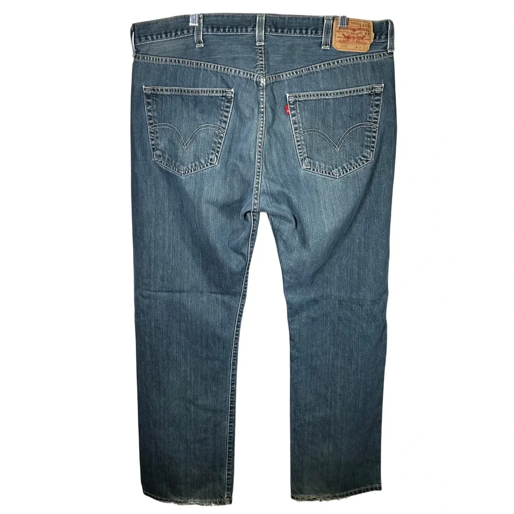 Levis 501 Straight Leg Button Fly Jeans Men's 40x32‎ Denim Blue Distressed Worn